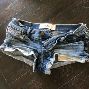 Hollister girls Jean shorts size 00